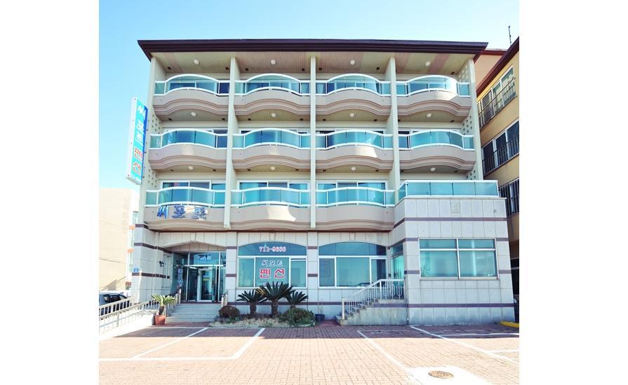 Jeju Sea-Port Pension Екстер'єр фото
